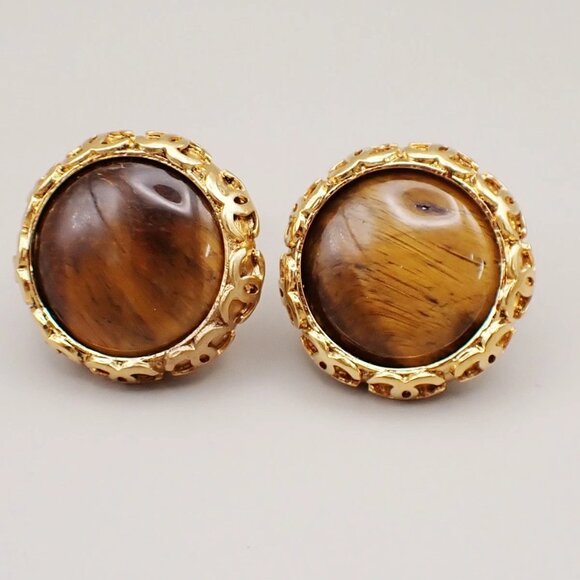 CHANEL CC ogo Tiger Eye Round Button Earrings 94P Clip-On GHW Vintage 298-082025 - Picture 1 of 11